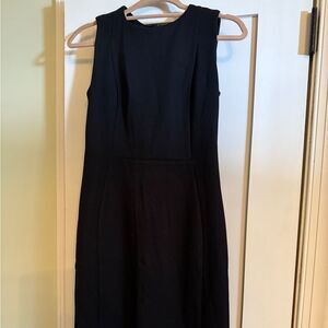 Elegant Black Sleeveless Dress